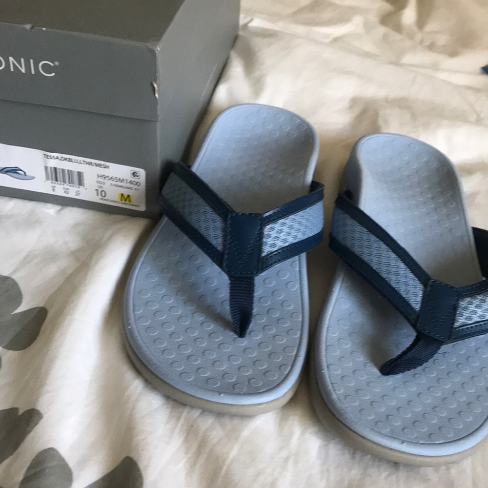 Vionic Tessa Flip Flops